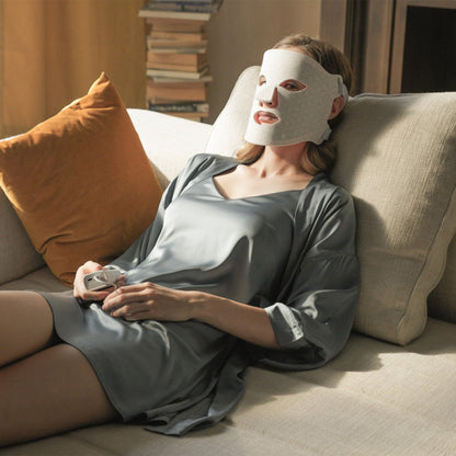 Radiyn™ - LED Face Mask